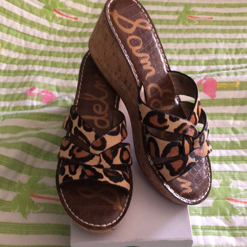 Shoes - Picture 7 of 7